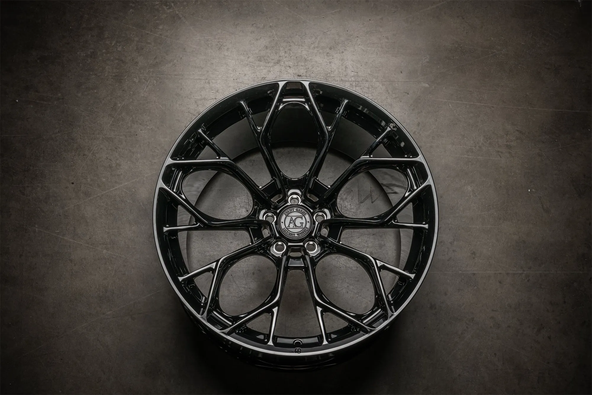 AGL90 in gloss black