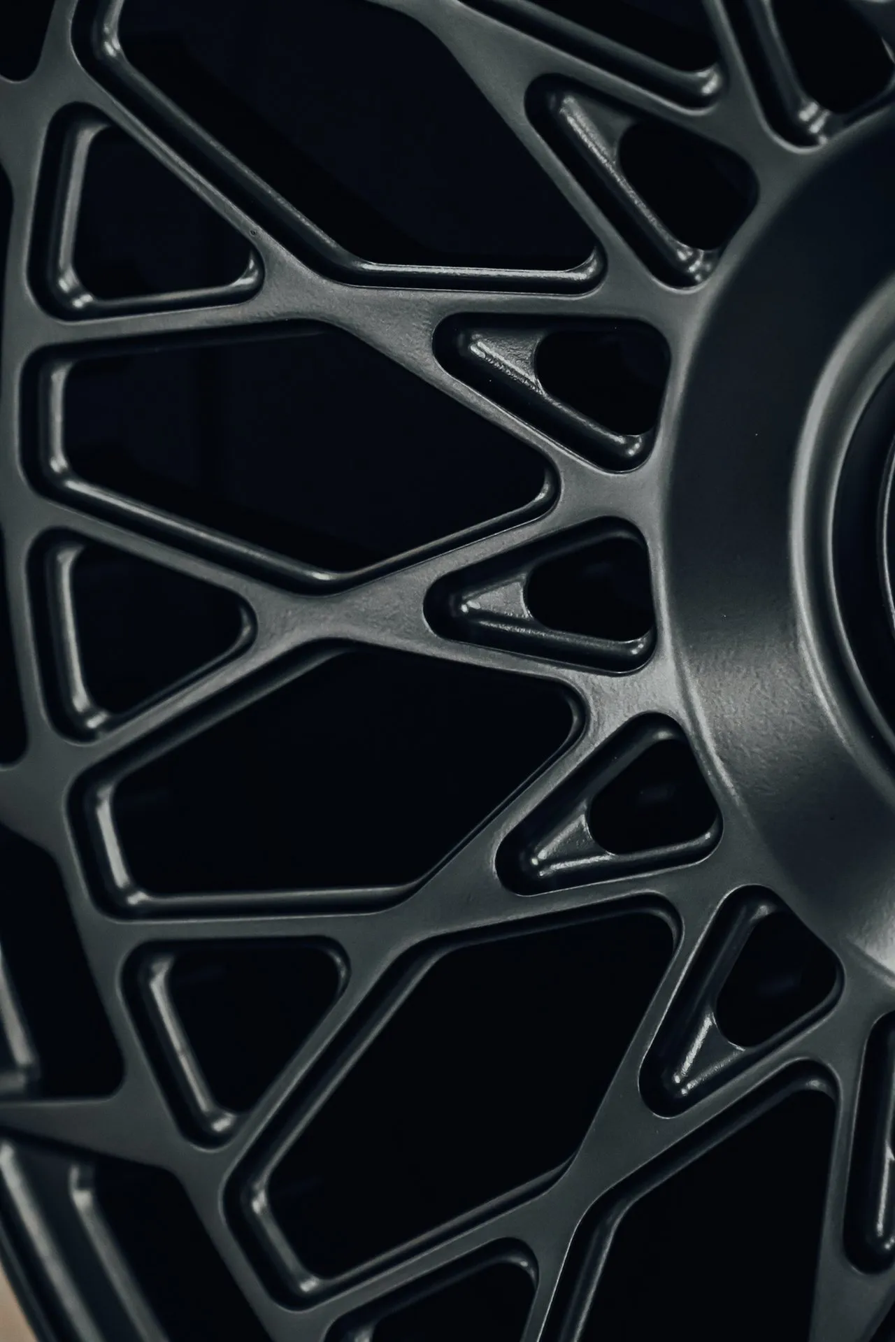 SRX02 in matte black, detail