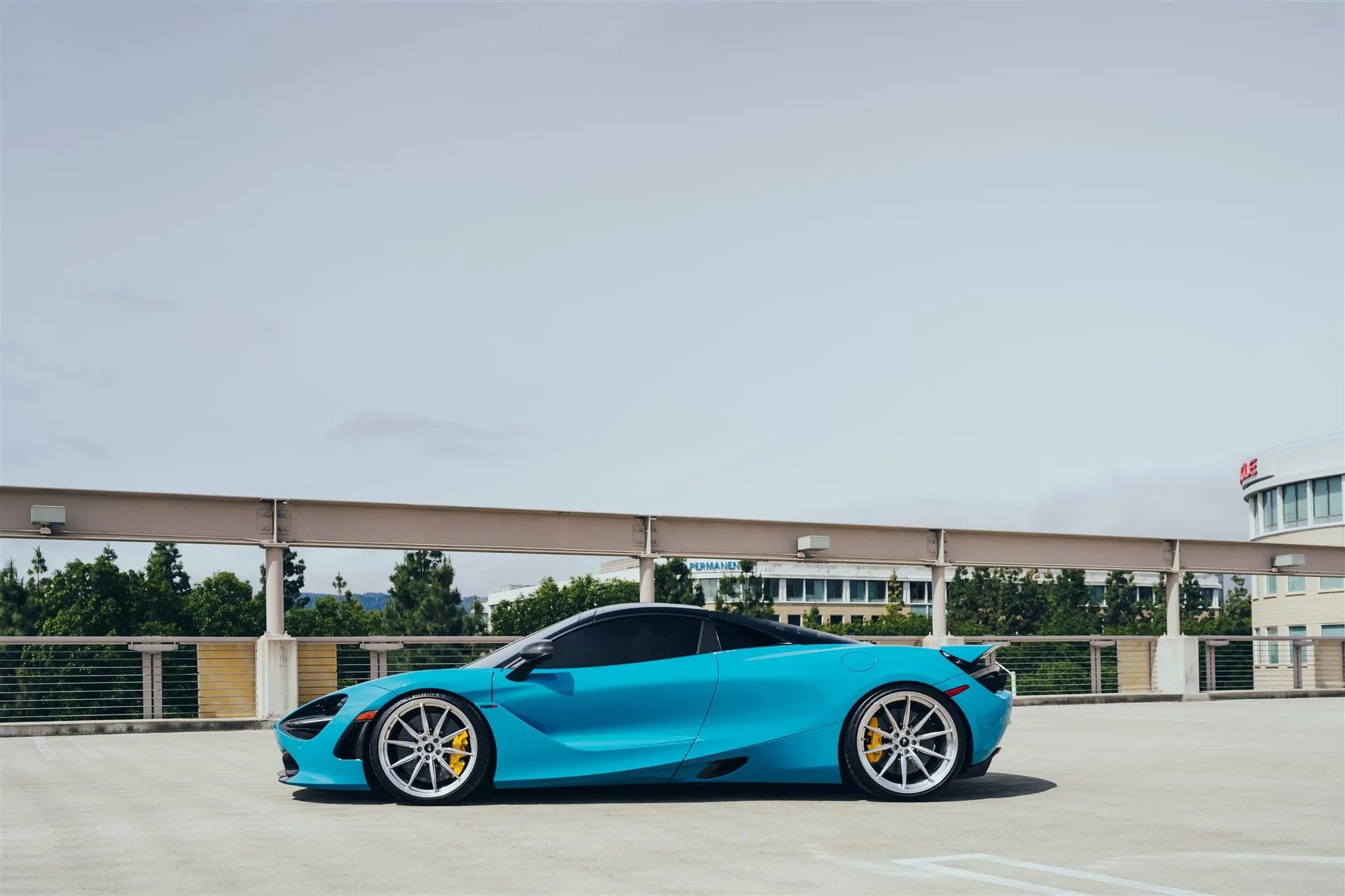AG Luxury build